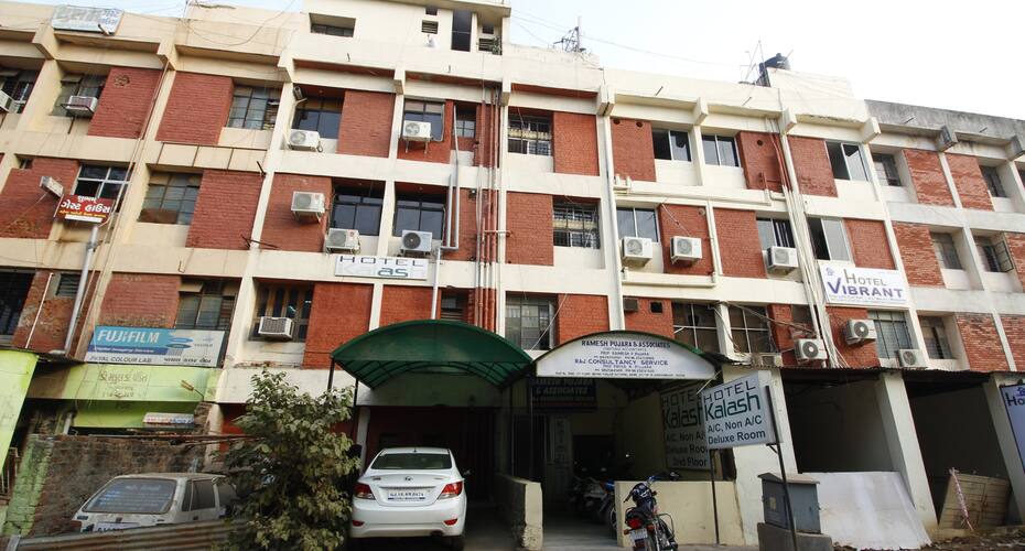Hotel Kalash, Gandhinagar 1